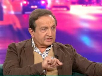 Σπύρος Μπιμπίλας: «Ζούσα έναν παθιασμένο έρωτα που με έκανε να υποφέρω, αλλά τον αγαπούσα βαθιά!»