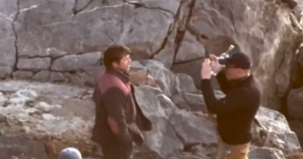 Μπραντ Πιτ: Μαγεύει την Ύδρα με τα γυρίσματα της νέας του ταινίας – Δείτε το εκπληκτικό βίντεο!