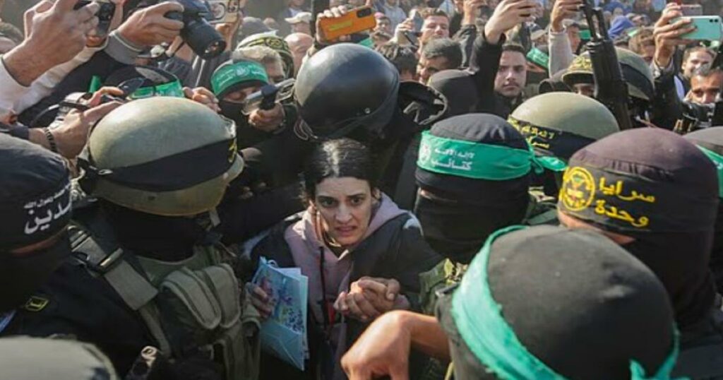 «Καθημερινά βασανιστήρια: Η συγκλονιστική ιστορία Ισραηλινής ομήρου μετά από 482 ημέρες στη Γάζα»