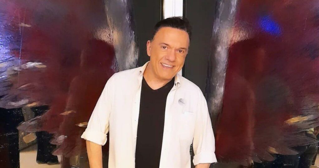 Ποσειδώνας Γιαννόπουλος: «Με εξέθεσαν λόγω της σeξουαλικής μου ταυτότητας – Ήταν πραγματικά αηδιαστικό!»