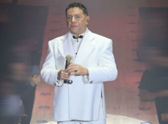 Γιώργος Μαζωνάκης: Η Μεγάλη Επιστροφή στις Εμφανίσεις του και το Πρωτοποριακό Βήμα που Θα Συζητηθεί Μετά το Χειρουργείο!