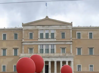 Χάος στη χώρα: Όλοι οι κλάδοι στην απεργία της ΑΔΕΔΥ για τα Τέμπη – Κλειστό το κέντρο.