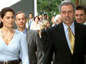 Δημήτρης Αβραμόπουλος: Οι αποκαλύψεις για το διαζύγιο από τη Βίβιαν Σπανούδη μετά από τρεις δεκαετίες.