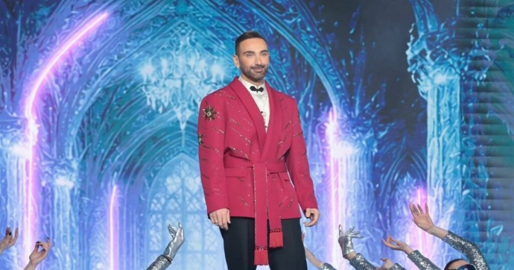 Κοκλώνης: Ευχαριστήρια ανάρτηση για την πρεμιέρα του J2US – Υπονοούμενα για τον ανταγωνισμό τηλεοπτικών εκπομπών.