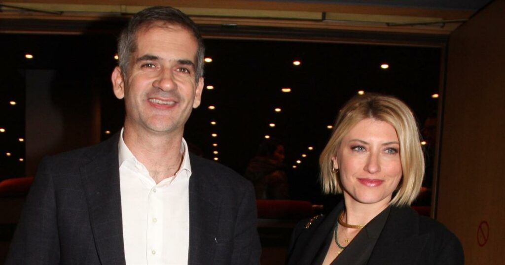 Η Σία Κοσιώνη και ο Κώστας Μπακογιάννης γιόρτασαν την Καθαρά Δευτέρα με τον γιο τους πετώντας χαρταετό – Δείτε τις υπέροχες φωτογραφίες!