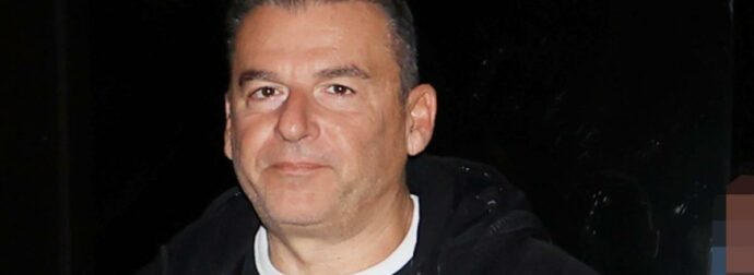 Γιώργος Λιάγκας: Ξεκίνησε την Καθαρά Δευτέρα με μια δροσιστική βουτιά στη θάλασσα (Βίντεο)