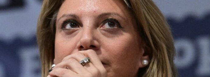Ανατροπή στις Δημοσκοπήσεις Καρυστιανού – Διαφορά με την Πραγματικότητα!