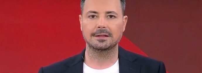 Συγκλονιστική αποκάλυψη: Ο Πέτρος Κουσουλός αποκαλύπτει τη μάχη του on air στην εκπομπή “Αποκαλύψεις”.