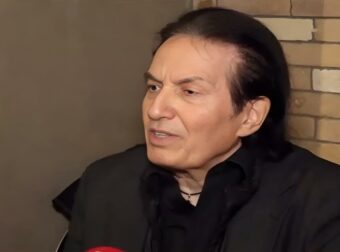 Ο Πασχάλης αποκαλύπτει: «Τι σας νοιάζει αν βάφω τα μαλλιά μου;».