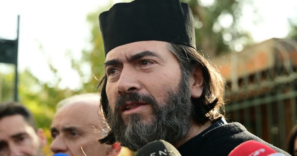 Καταδίκη του πατέρα Αντώνιου για κακοποίηση και αμέλεια ανηλίκων στην Κιβωτό του Κόσμου: Αποκαλυπτικές λεπτομέρειες.