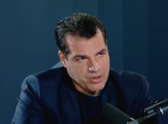 Πλεύρης: Συγκλονιστική αποκάλυψη για την τελευταία επιθυμία της μητέρας του πριν φύγει από τη ζωή