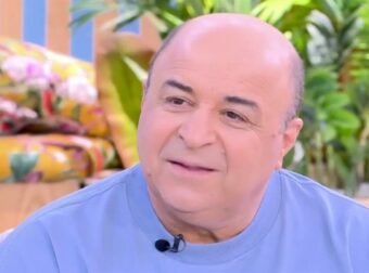 Αναστάτωση στην παράσταση του Σεφερλή – Το κοινό απομακρύνθηκε από το θέατρο!