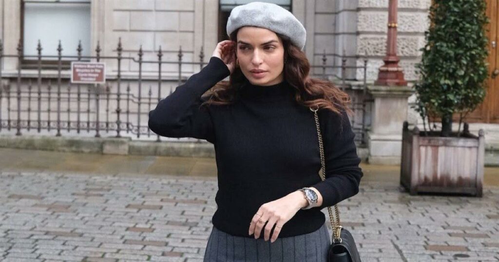 Η διαχρονική γοητεία της δαντέλας: Το fashion twist από την Τόνια Σωτηροπούλου που εντυπωσιάζει.