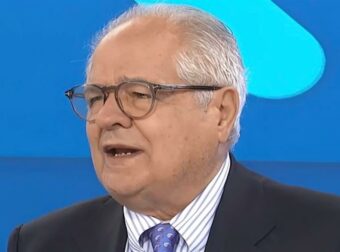 Δρυμιώτης: «Η Καρυστιανού, ο νέος Κασσελάκης, χάνει κάθε φορά που μιλάει»