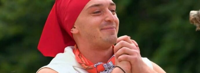 Survivor (8/2): Ανατριχίλα στους παίκτες με την εμφάνιση του αδερφού του Gio Kay, Benzy – «Καταπληκτική ομοιότητα!»