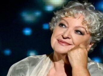 Θεατρικό Σοκ: Η Τάνια Τσανακλίδου στο νοσοκομείο μετά από έκτακτο περιστατικό στη σκηνή!