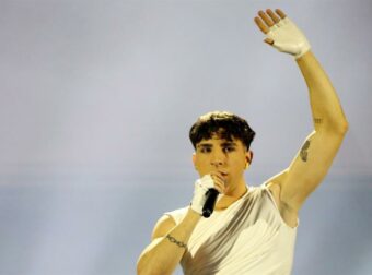 Eurovision – Β’ Ημιτελικός: Ο ZAF μαγεύει το κοινό με το «Asteio»
