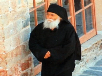 Αποκαλύψεις Αγίου Παΐσίου: Η συγκλονιστική μας ύπαρξη στην αιώνια ζωή.