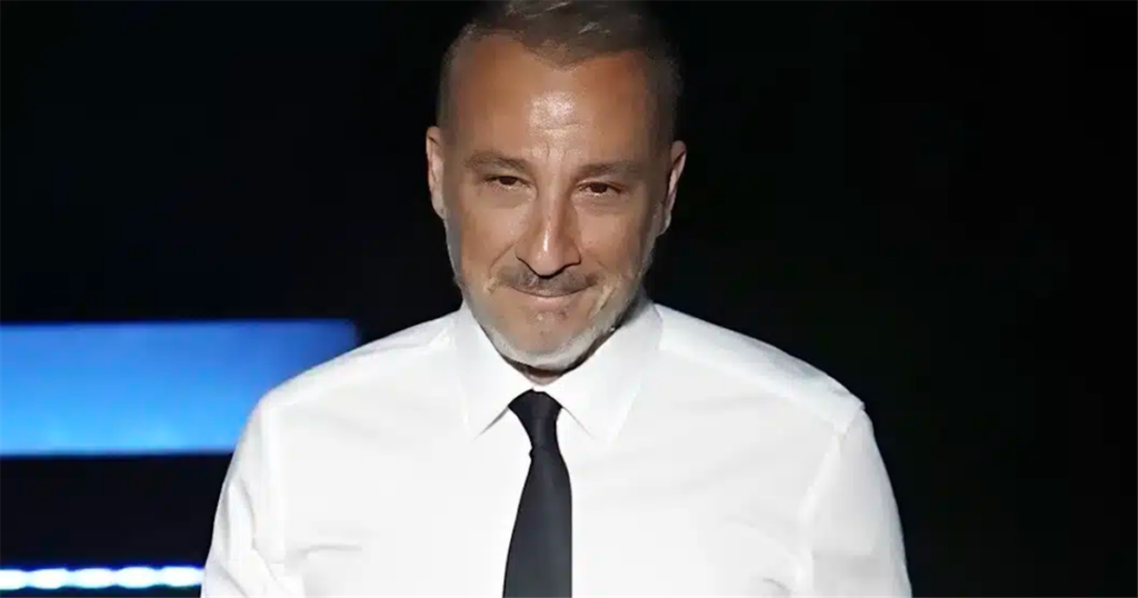 Μίνως Μάτσας: Φωτογραφικό στιγμιότυπο από την οικογενειακή του ζωή με τα δίδυμα – «Η ομάδα είναι έτοιμη» εν μέσω της σύγκρουσης με την Όλγα Κεφαλογιάννη.