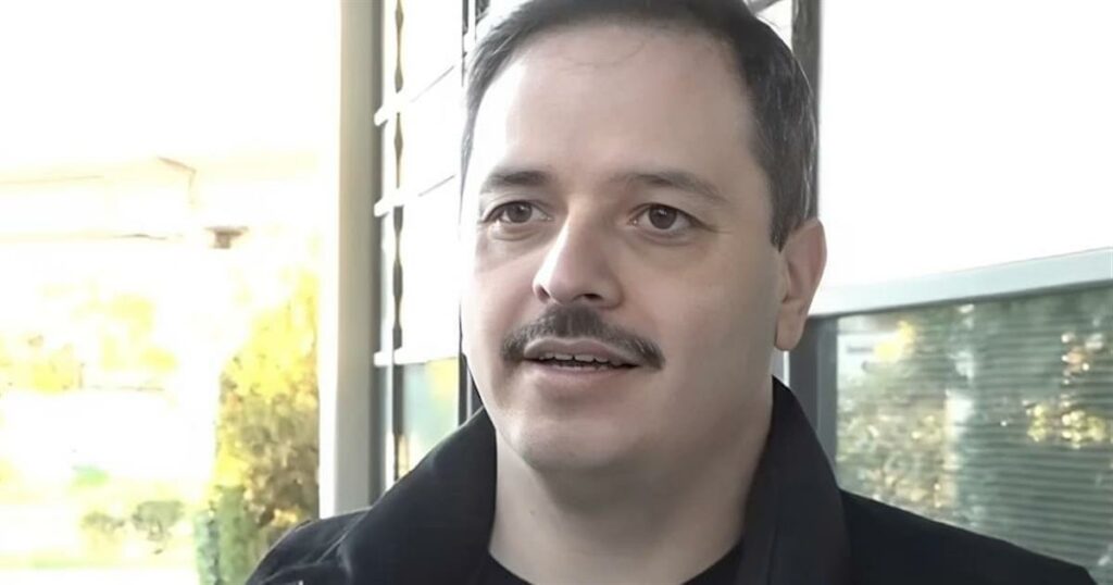 Οικογένεια Χάρρυ Κλυνν: Πολύτιμα προσωπικά αντικείμενα παραδόθηκαν στον Αλέξανδρο Τσουβέλα!