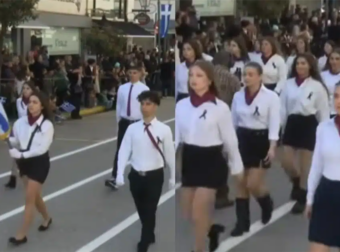 Παιδιά στον Πύργο παρέλασαν φορώντας μαύρες κορδέλες: Η συγκινητική κίνηση που «αγγίζει καρδιές» την 25η Μαρτίου.