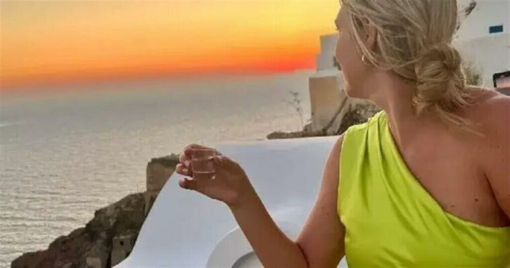 Γυναίκα προσφέρει 5.000 ευρώ σε όποιον τη φέρει κοντά στον ιδανικό σύζυγο – «Πέντε χρόνια μόνη και έτοιμη για το επόμενο βήμα!»