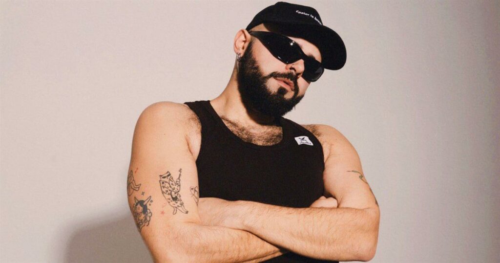 Νέο Μήνυμα Υγείας από τον Άκυλα: «Δεν Μπορούσα να Μιλήσω, να Φάω Ή να Πιω Νερό» – Η Συγκλονιστική Εξομολόγηση