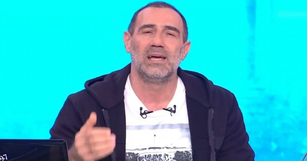 Αντώνης Κανάκης: Το συναισθηματικό άνοιγμα στο ξεκίνημα του «Ράδιο Αρβύλα»: «Δυσκολευόμαστε να είμαστε καλά…»