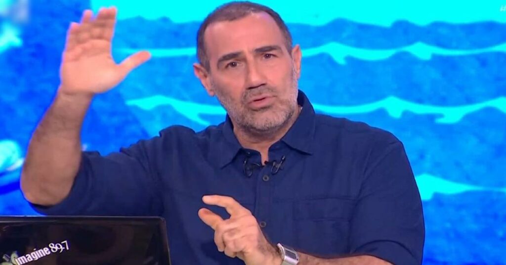 Αντώνης Κανάκης: Οργισμένη Αντίδραση για τη Δίκη των Τεμπών – «Είναι ανικανότητα ή σκόπιμη αδράνεια;»