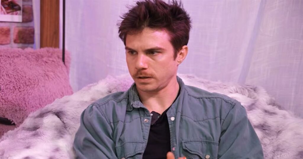 Δημήτρης Κίτσος: «Η απόφαση να μην τα παρατήσω – Οι προκλήσεις στη Μόρια και οι αποκαλύψεις για τις ερωτικές σκηνές»