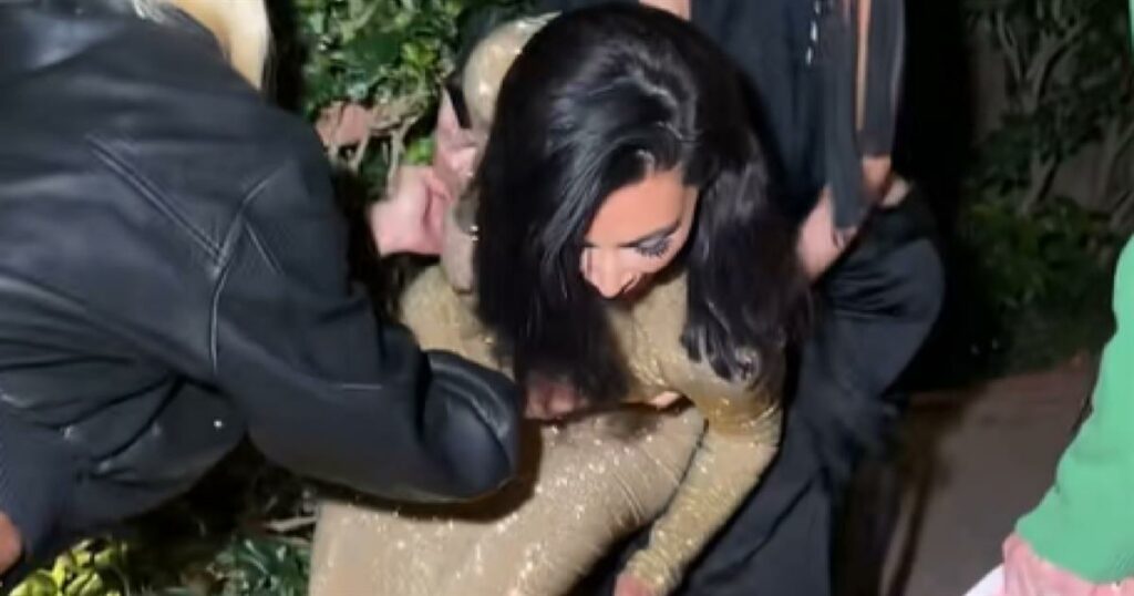 Κιμ Καρντάσιαν: Αντιμέτωπη με αστεία ατυχία πριν το after party των Όσκαρ!