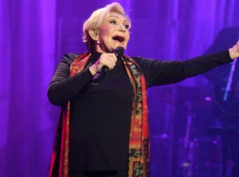 «Η Μαρινέλλα και η Απίστευτη Ιστορία του Αεροπλάνου που Επέστρεψε στη Ρώμη»