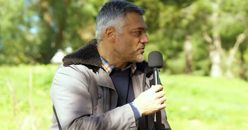 Στέλιος Κρητικός: «Απέριψα προσφορά τετραπλάσιας αμοιβής από το Survivor» – Αποκαλύψεις για τη συνεργασία του με τον Σεφερλή.