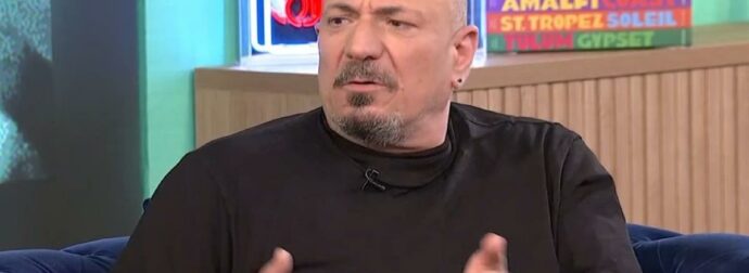 Κώστας Τερζάκης: «Η δραματική ιστορία ακρωτηριασμού της μητέρας μου και η είσοδος στο ορφανοτροφείο» – Οι αποκαλύψεις για τον «Ευλογητό».