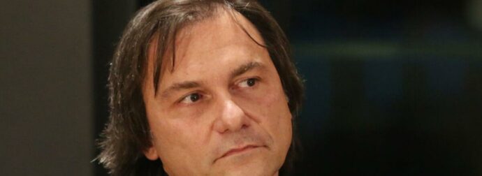 Δημήτρης Αλεξανδρής: «Συχνά φαντάζομαι τον εαυτό μου ως ταξιτζή ή οδηγό φορτηγού» (video)