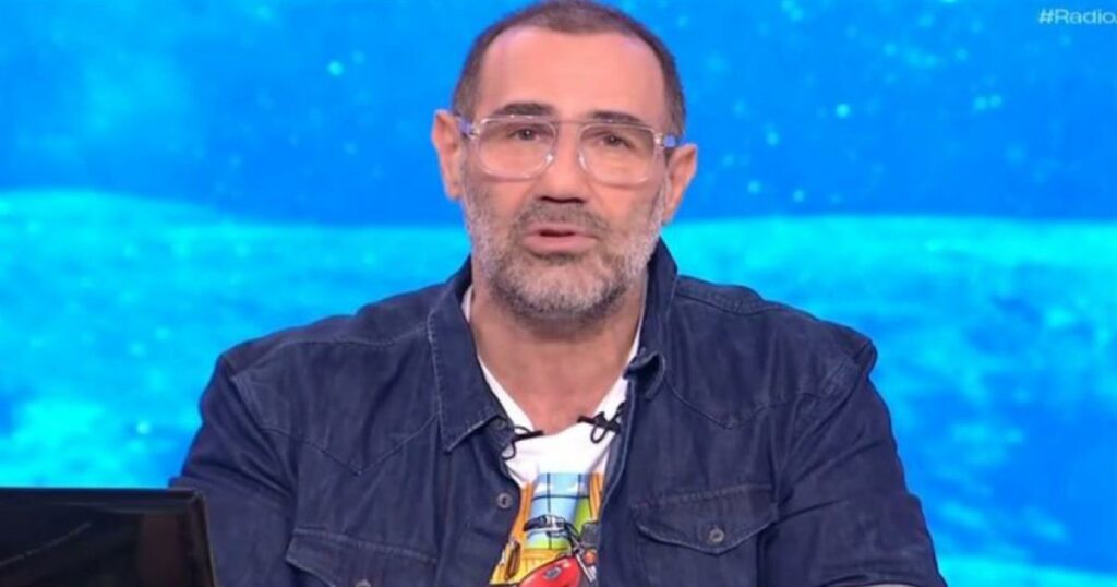 Συγκινημένος ο Κανάκης στο φινάλε της εκπομπής: «Αυτός ο κόσμος δεν θα αλλάξει ποτέ»