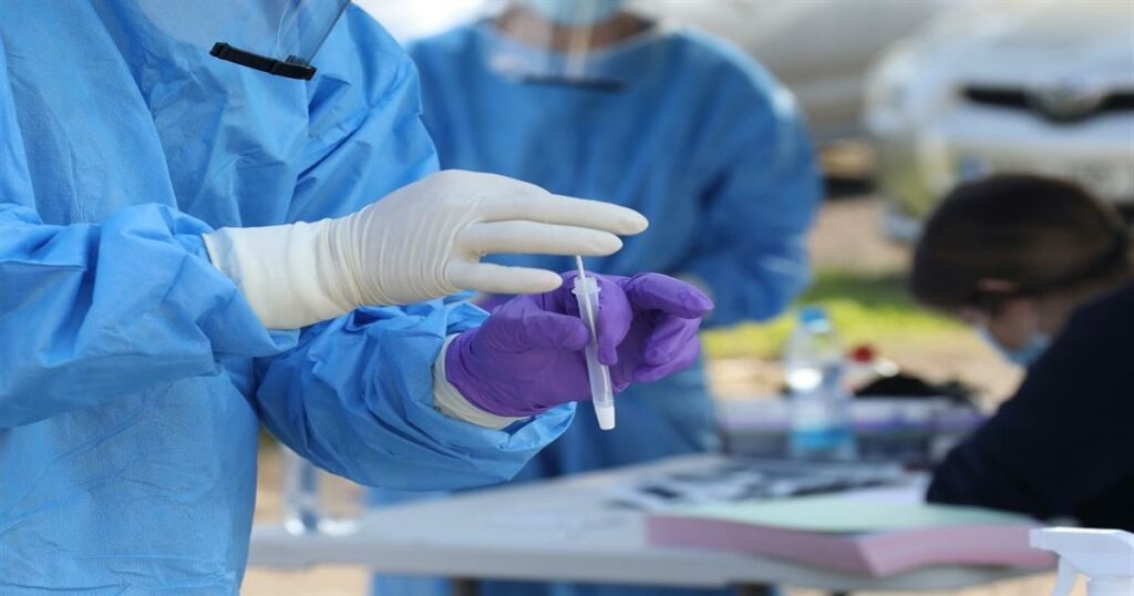 Νέα Μεγάλη Έρευνα Αποκαλύπτει: Η Επίλυση του Μυστηρίου των Θρομβώσεων από τα Εμβόλια COVID.