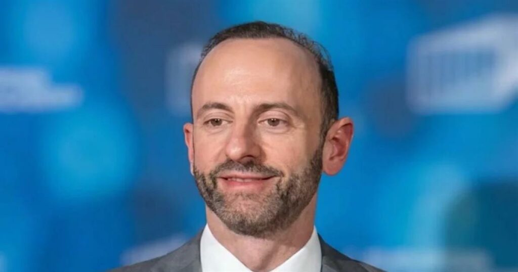 Γρηγόρης Δημητριάδης: Ο νέος ηγέτης του Ομίλου ΣΚΑΪ αναλαμβάνει τα ηνία.