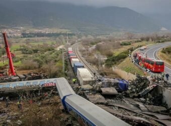 Συγκλονιστική Διακοπή στη Δίκη των Τεμπών: Η Πρόεδρος Κατέρρευσε σε Δάκρυα και Λιποθύμησε – «Συγγνώμη, Νιώθω Δυσφορία».