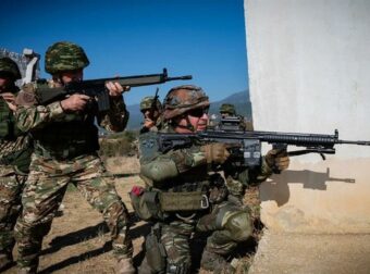 3 ώρες μακριά από την Αθήνα: Οι τρεις πιο ασφαλείς ελληνικές πόλεις σε περίπτωση σύγκρουσης.