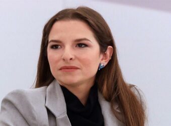 Εριέττα Κούρκουλου Λάτση: «Λυπήθηκα για τη δική μας κατάντια» – Σκληρή κριτική για τα σχόλια σχετικά με τους εγκλωβισμένους Έλληνες στο Ντουμπάι.