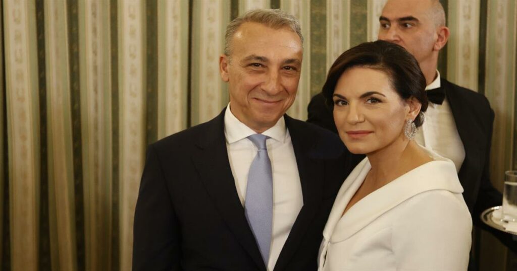 Κεφαλογιάννη – Μάτσας: Αντιπαράθεση για την επιμέλεια των παιδιών στο Εφετείο – «Αναπτύσσονται τεχνητές συγκρούσεις»