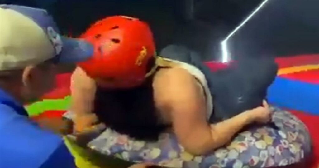 Σοκαριστικό περιστατικό: 28χρονη χάνει τη ζωή της σε πτώση από τσουλήθρα – Ζητούσε βοήθεια πριν το αναπόφευκτο (video).