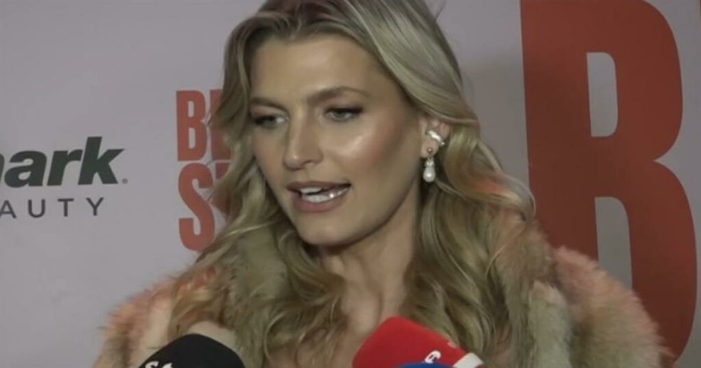 “Μαίρη Βυτινάρος: Ο φίλος μου ζήτησε να αφήσω τα τακούνια – η σχέση μας δεν κράτησε”