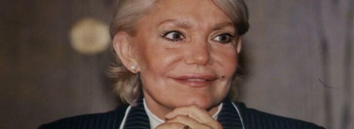 Έφυγε από τη ζωή η Μαρινέλλα – Ολόκληρη η Ελλάδα θρηνεί την απώλεια της θρυλικής ερμηνεύτριας.