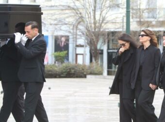 Τελευταίο αντίο στη Μαρινέλλα: Η συγκινητική απόφαση της κόρης της Τζωρτίνας για μια σεμνή τελετή με 50 καλεσμένους.