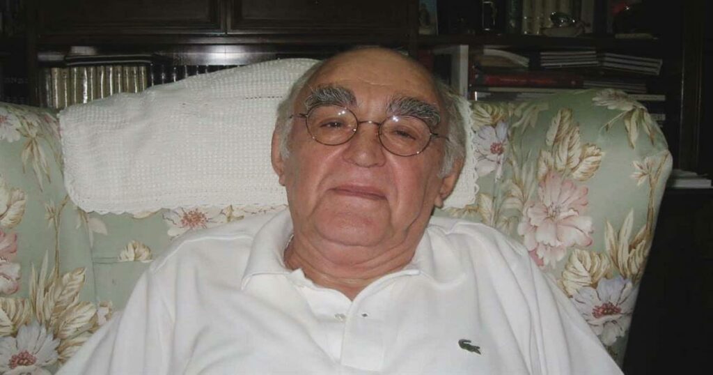 Αναπάντεχος θάνατος: Έφυγε από τη ζωή στο σπίτι του ο διάσημος ηθοποιός του ελληνικού κινηματογράφου.