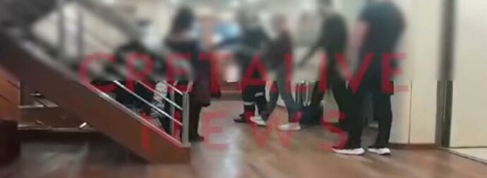 Αναστάτωση σε σχολική εκδρομή: 45χρονος εισέβαλε γυμνός σε καμπίνα πλοίου με μαθήτριες – Πανικός μεταξύ των μαθητριών (video).