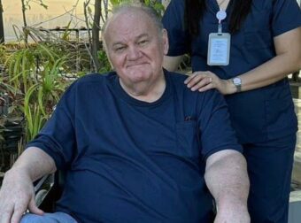 Έρωτας στην Τρίτη Ηλικία: Ο πατέρας της Μέγκαν Μαρκλ βρίσκει την αγάπη με τη νεότερη νοσοκόμα του!