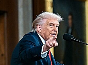 Αμερικανοί και Επίθεση Τραμπ στο Ιράν: Τι Αποκαλύπτει η Ανατρεπτική Δημοσκόπηση Reuters-Ipsos;